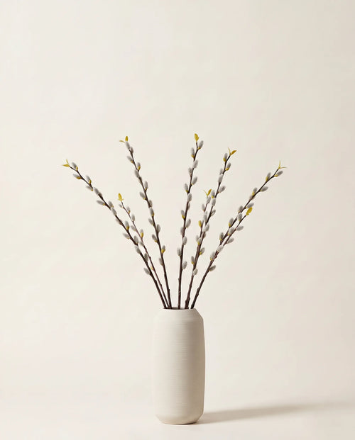 Branches de saule artificielles brun et gris argenté dans un vase en céramique