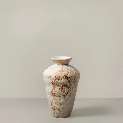 Vase terracotta patiné, col resserré H 21 cm