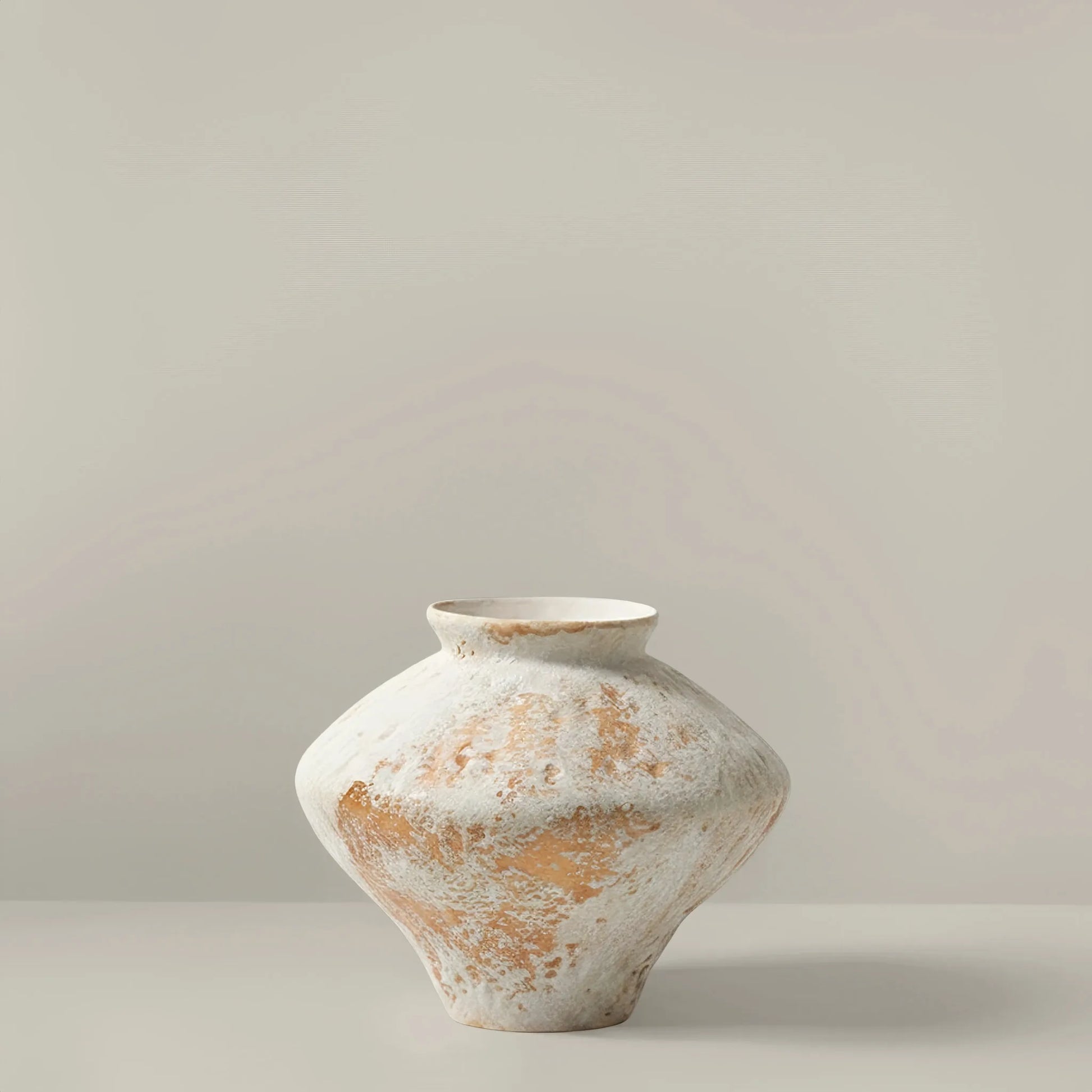Vase terracotta patiné, ventru H 16 cm